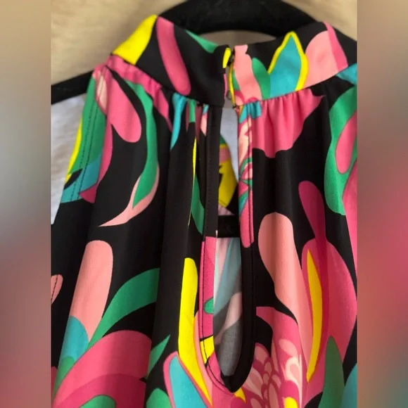 Trina Turk Multicolor Floral Print Halter Mini Dress Size L - Picture 6 of 7